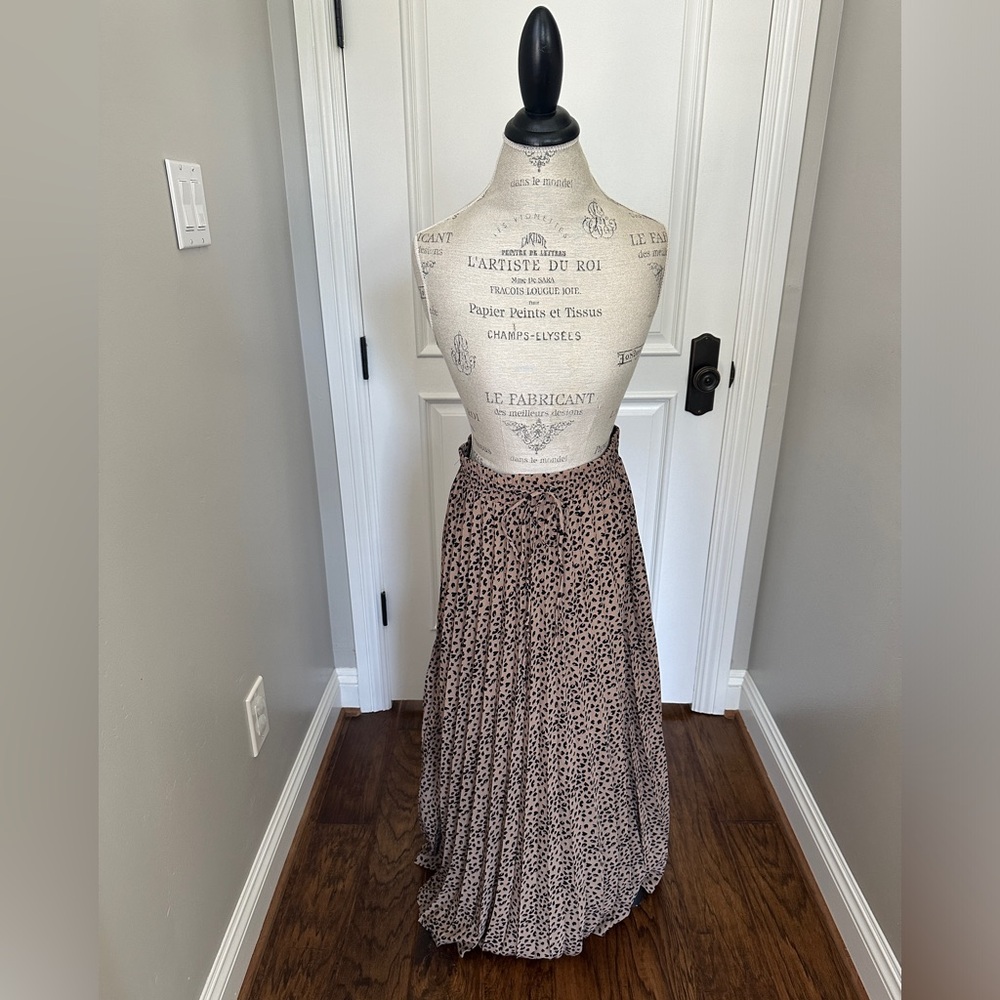 Talulah Leopard skirt